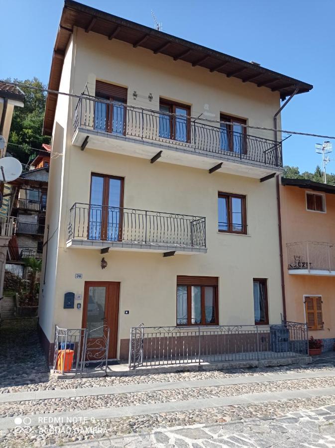 Apartamento Da Nonna Pina Cossogno Exterior foto